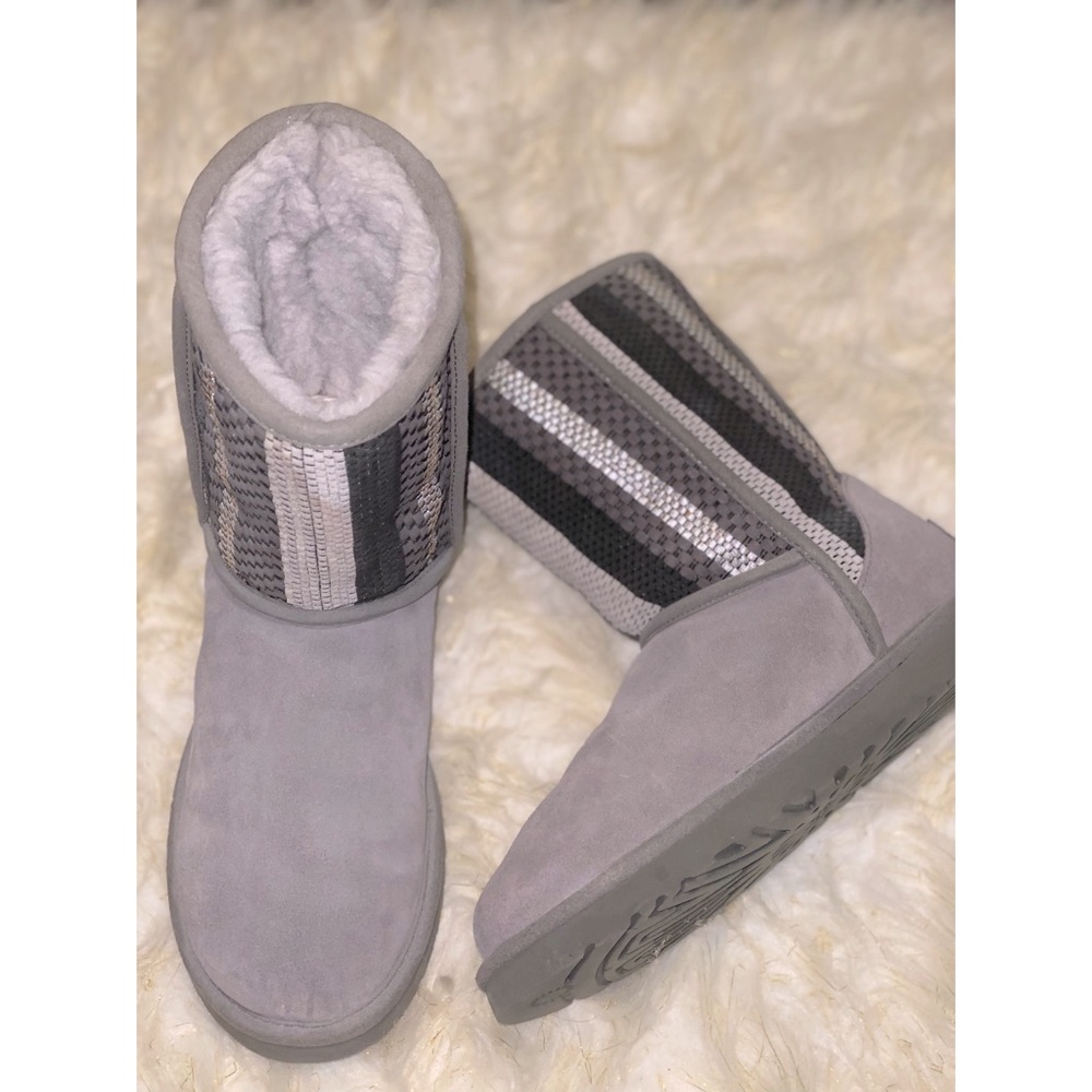 Grey Uggs